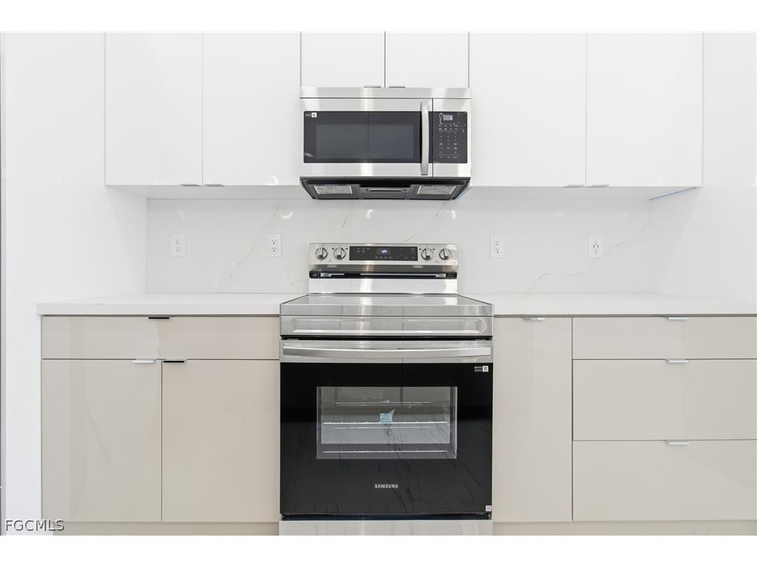 321 Peerless Street Lehigh Acres FL 33974 2026013264 image9