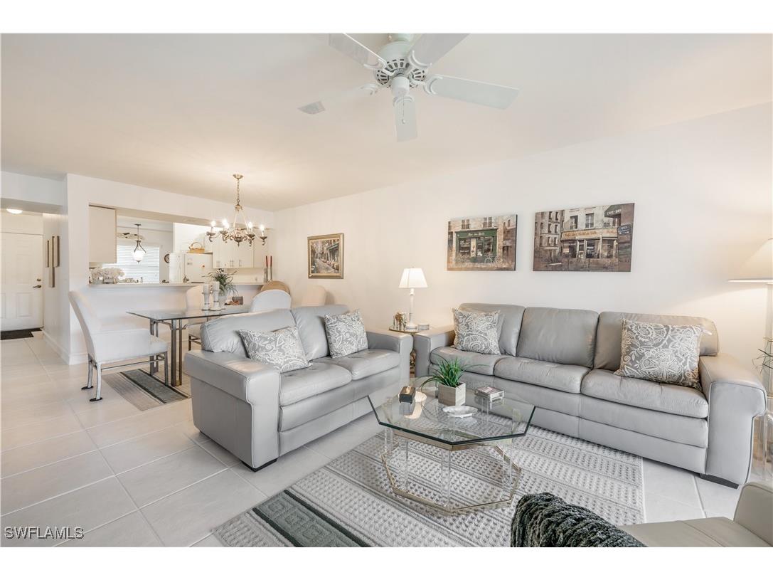 321 Robin Hood Circle #104 Naples FL 34104 224069495 image1