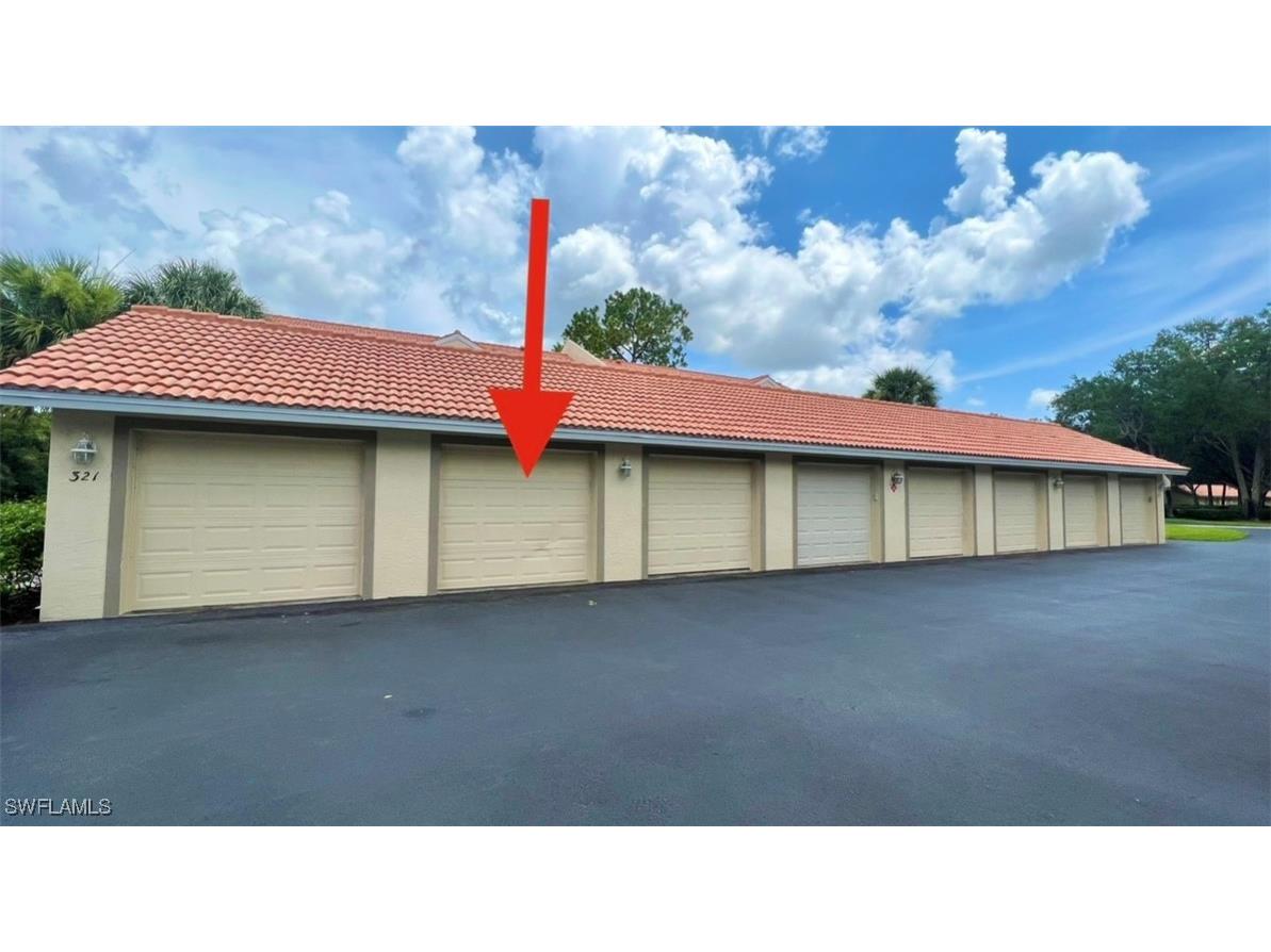 321 Robin Hood Circle #201 Naples FL 34104 225075686 image21