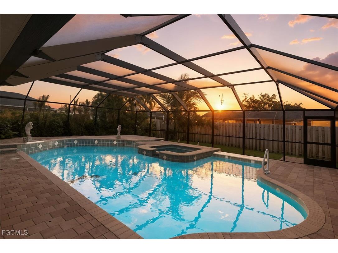 321 SE 30th Street Cape Coral FL 33904 2025018605 image2