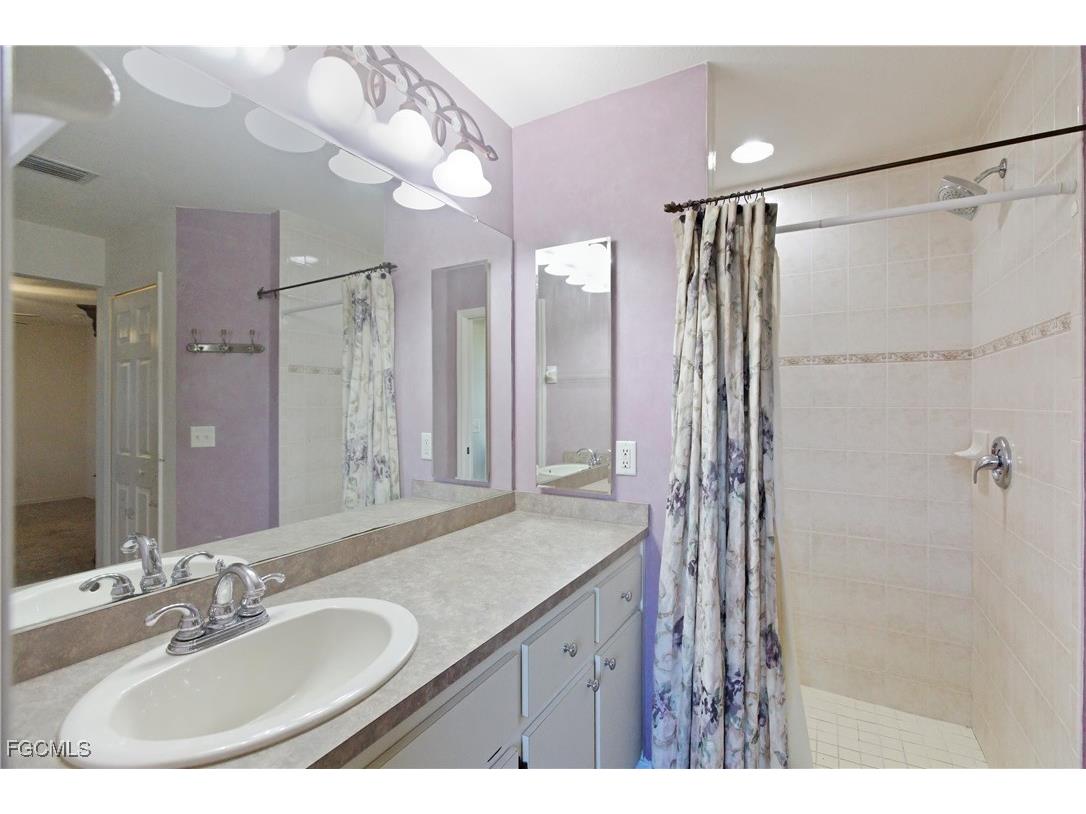 321 SE 30th Street Cape Coral FL 33904 2025018605 image20