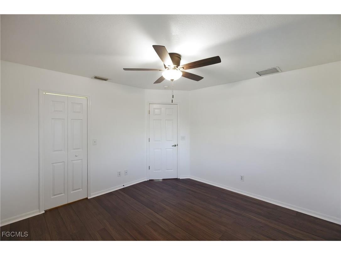 321 SE 30th Street Cape Coral FL 33904 2025018605 image23