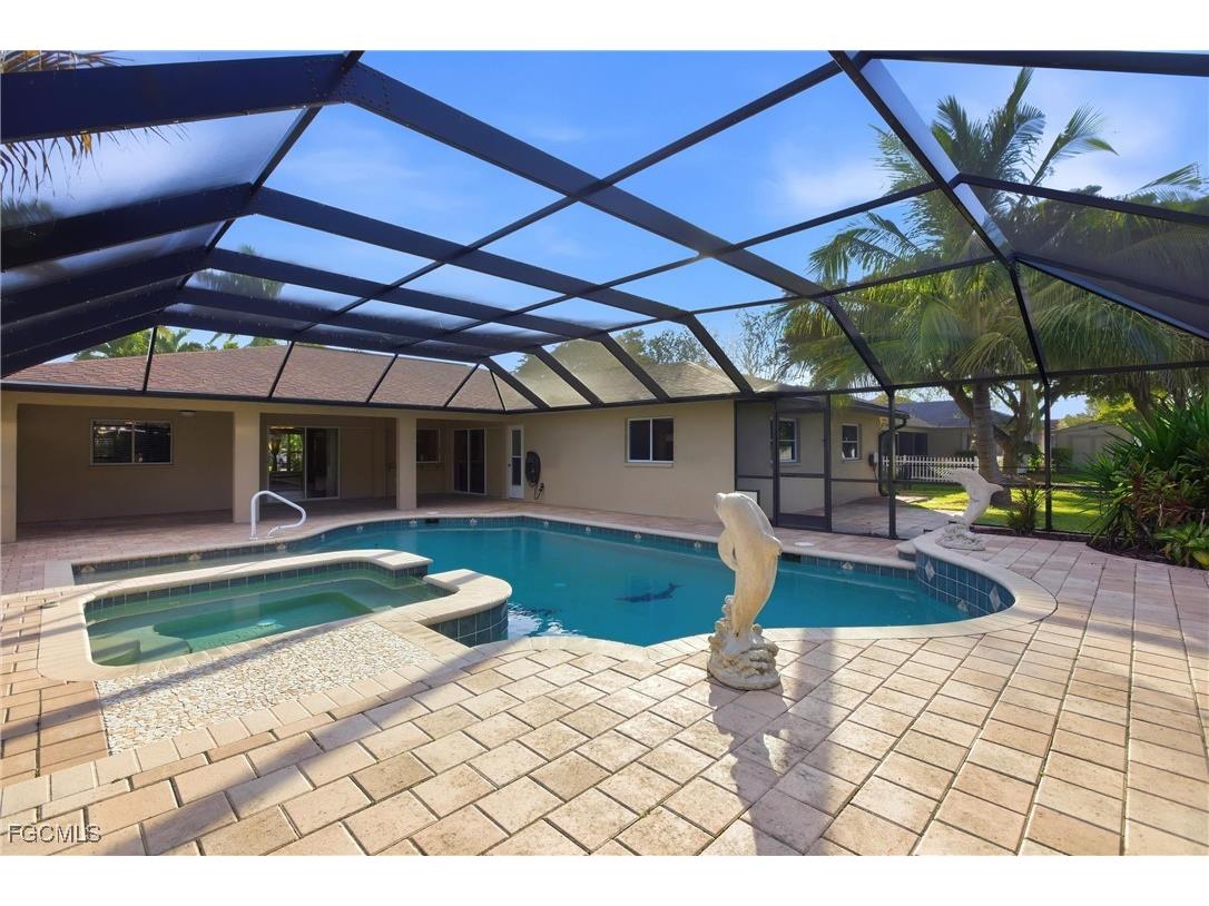 321 SE 30th Street Cape Coral FL 33904 2025018605 image38