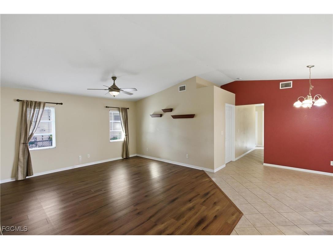 321 SE 30th Street Cape Coral FL 33904 2025018605 image7