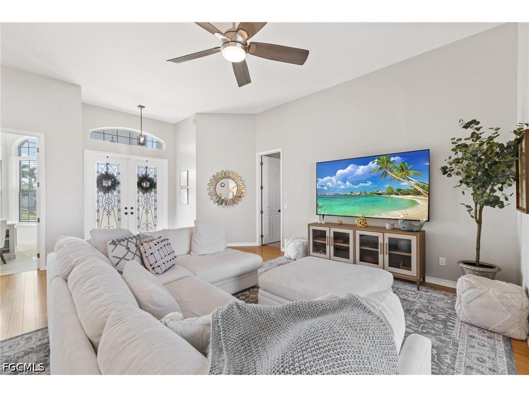 321 SE 31st Street Cape Coral FL 33904 2026016725 image6