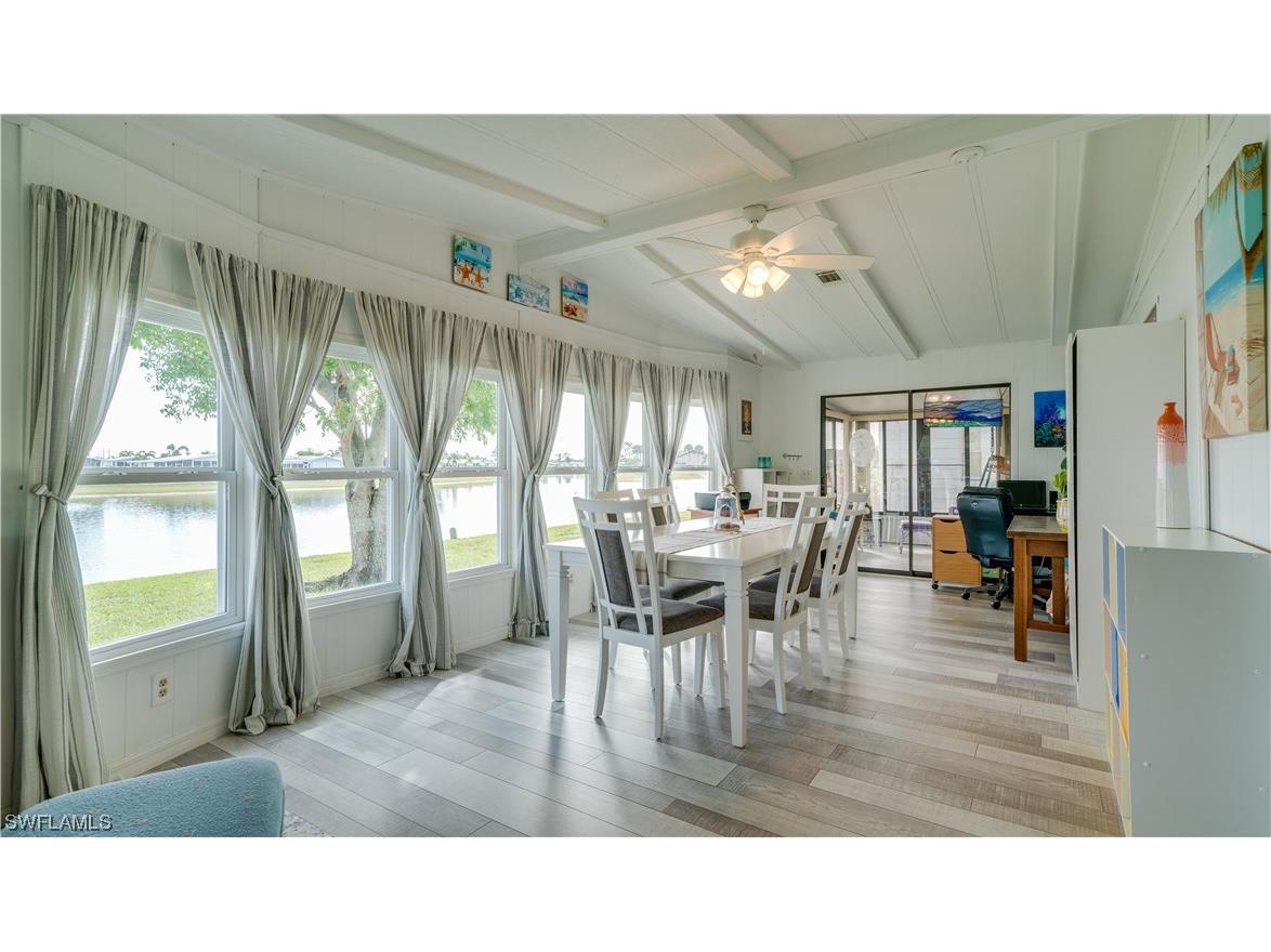 321 Sunshine Avenue North Fort Myers FL 33903 223038192 image1