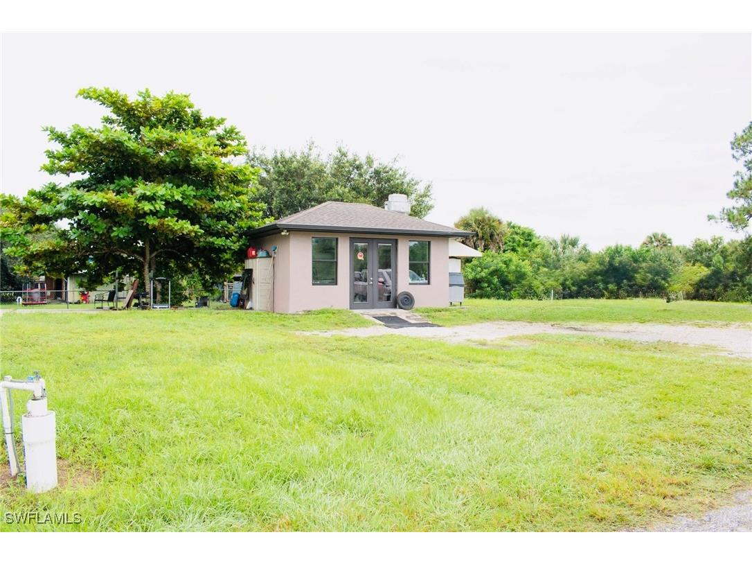 3210 22nd Avenue NE Naples FL 34120 225069603 image6