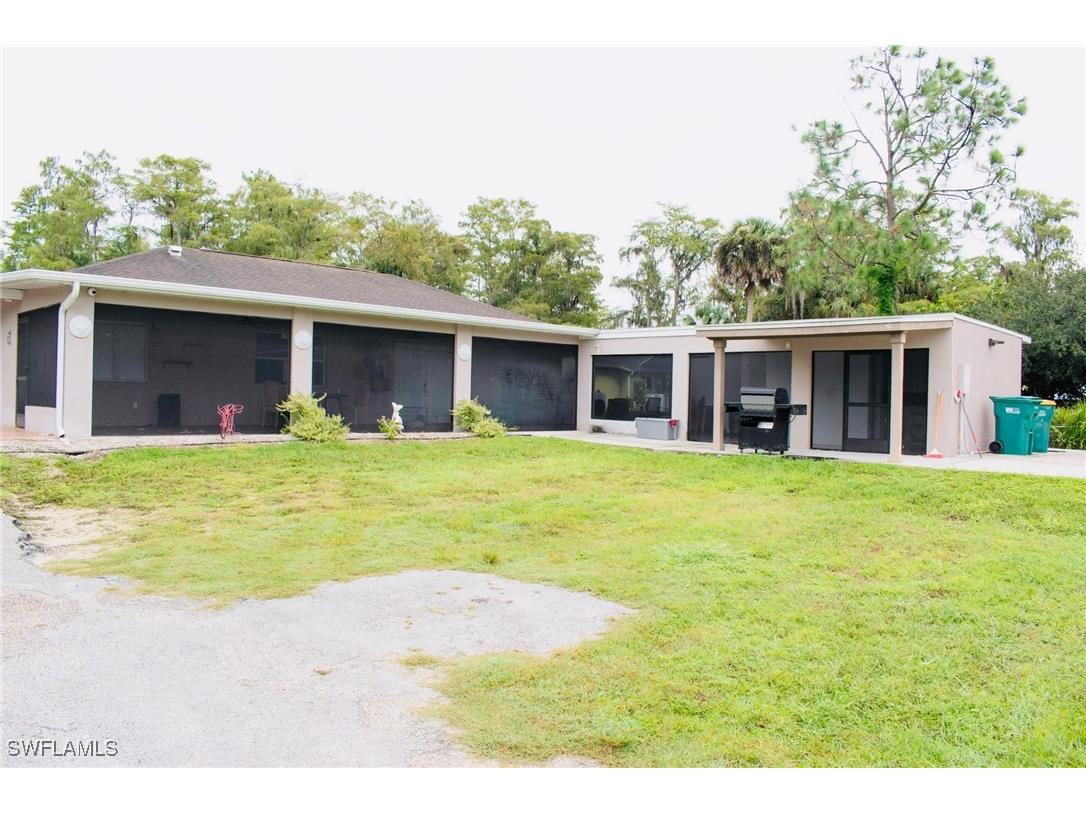 3210 22nd Avenue NE Naples FL 34120 225069603 image8