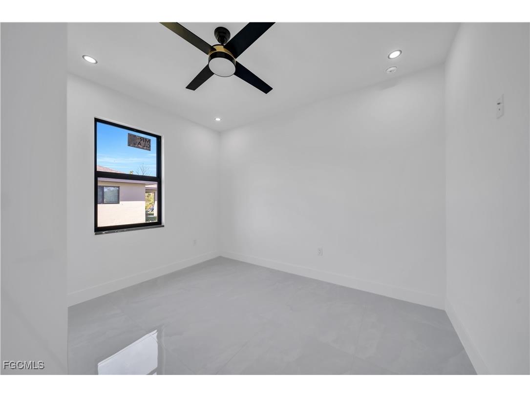 3210 29th Street W Lehigh Acres FL 33971 2026006264 image16