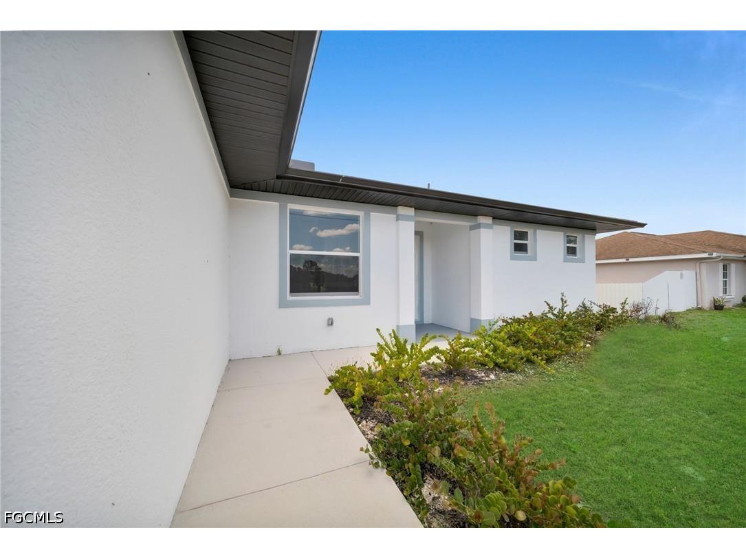 3210 30th Street SW Lehigh Acres FL 33976 2026019525 image3