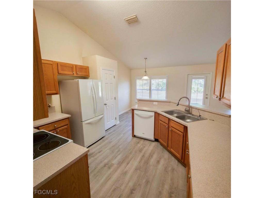 3210 31st Street W Lehigh Acres FL 33971 2026004538 image25