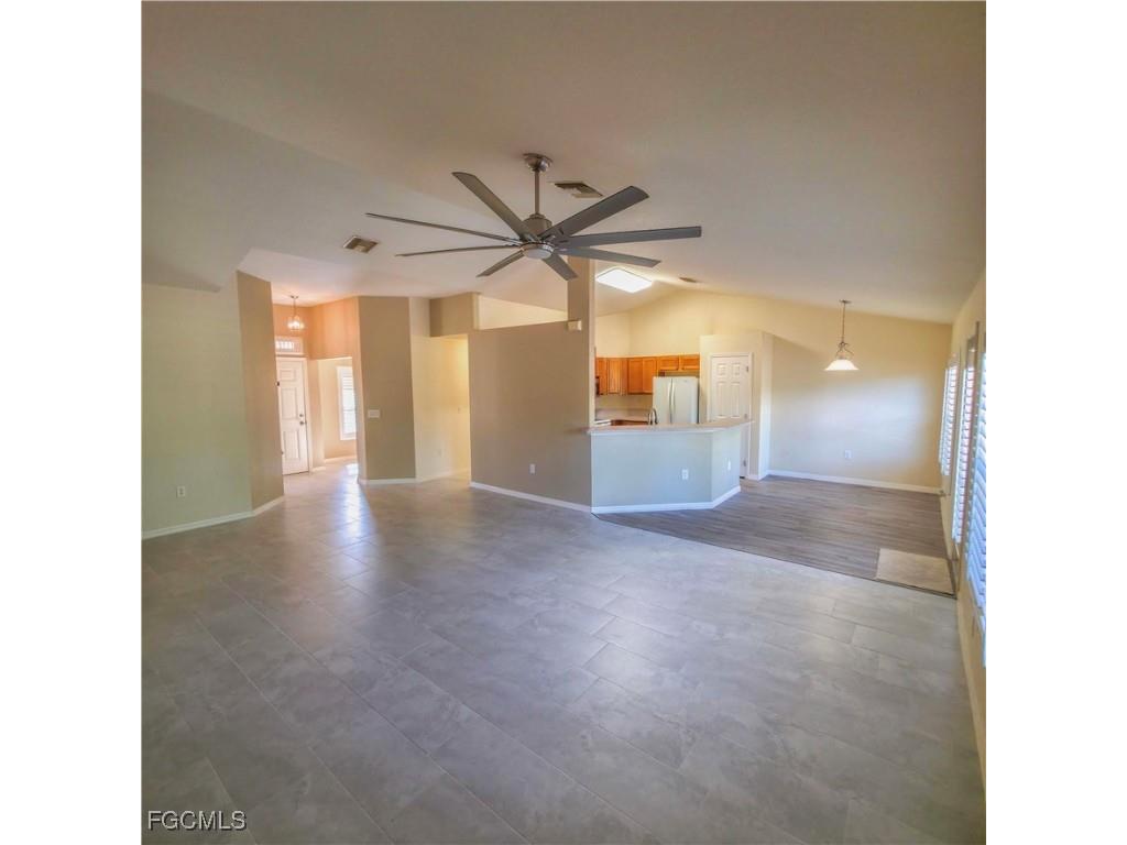 3210 31st Street W Lehigh Acres FL 33971 2026004538 image4