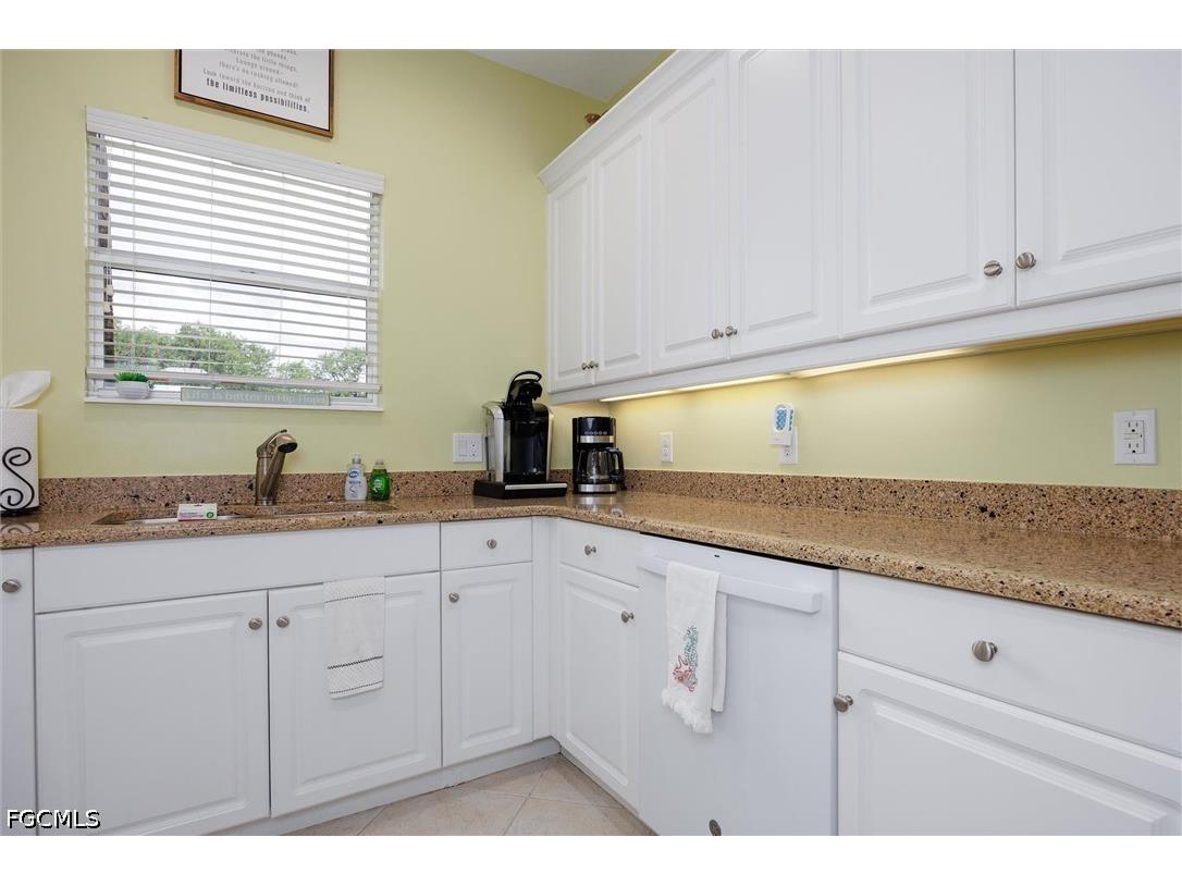 3210 Cottonwood Bend #803 Fort Myers FL 33905 2026016146 image9