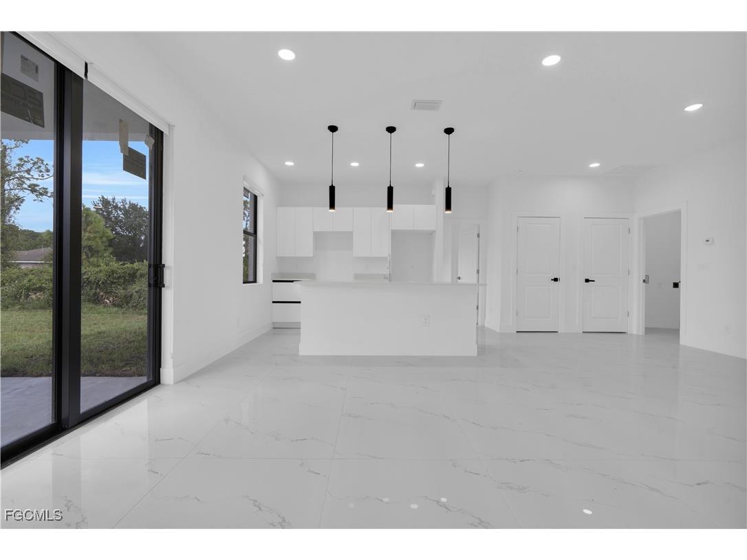 3211 32nd Street W Lehigh Acres FL 33971 2025022361 image6