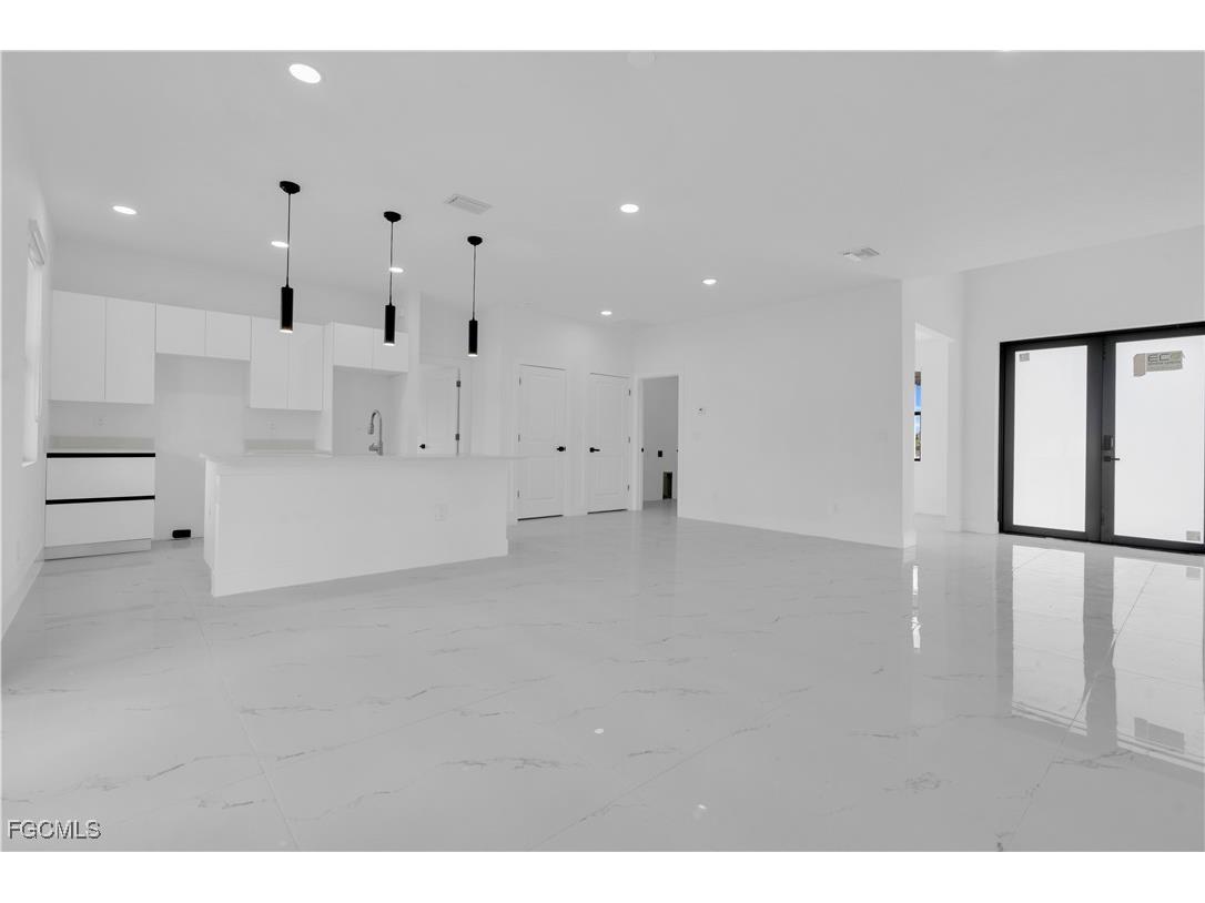 3211 32nd Street W Lehigh Acres FL 33971 2025022361 image8