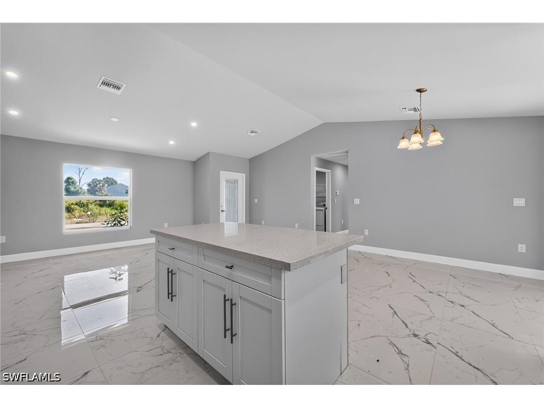 3211 43rd Street SW Lehigh Acres FL 33976 226023631 image2