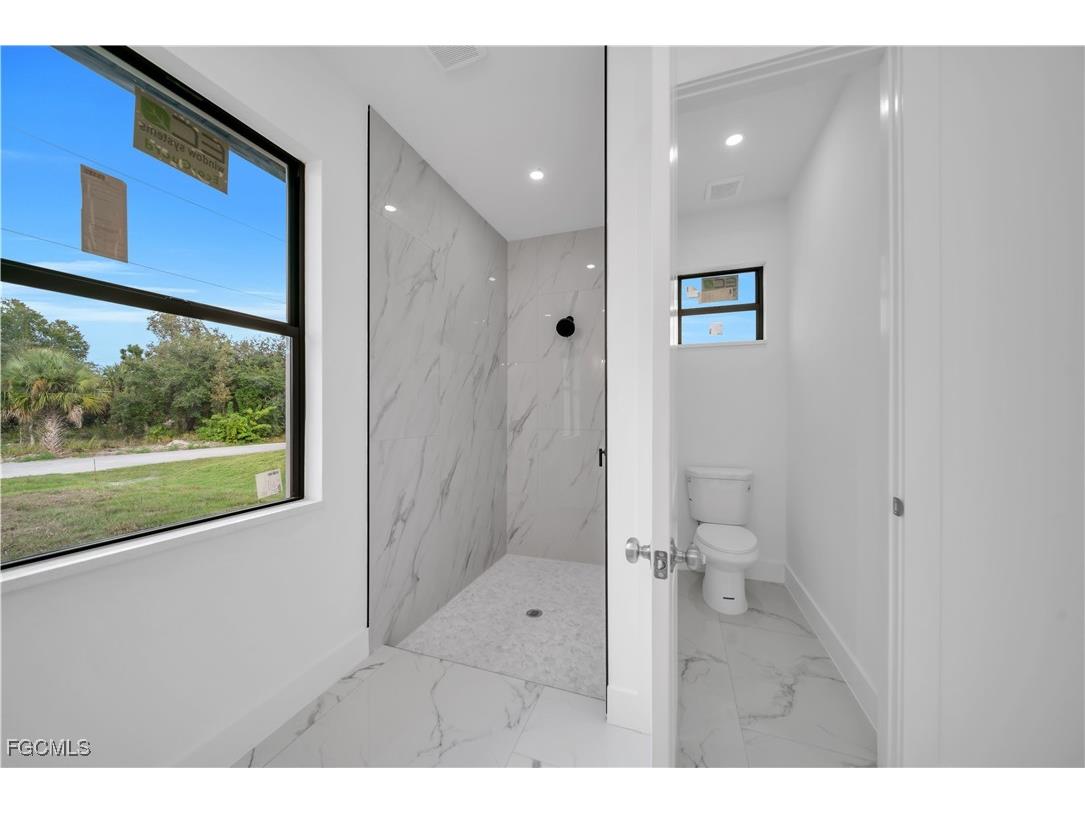 3211 58th Street W Lehigh Acres FL 33971 2025024714 image14