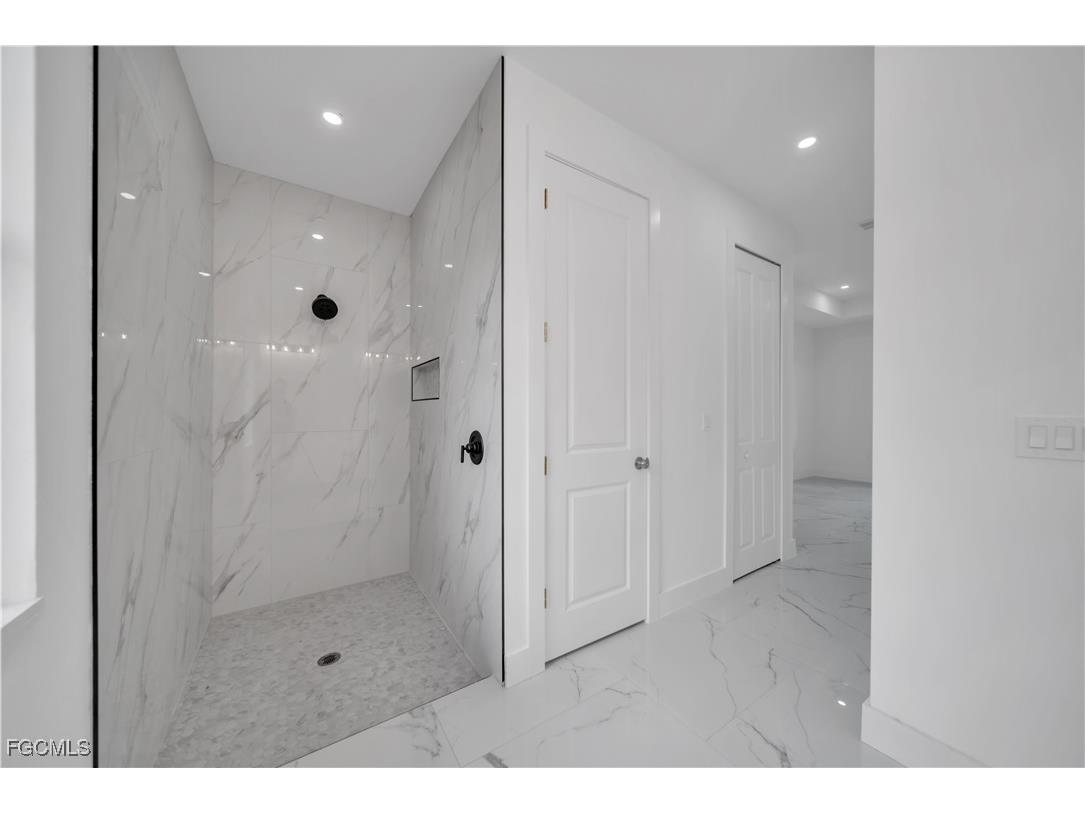 3211 58th Street W Lehigh Acres FL 33971 2025024714 image15