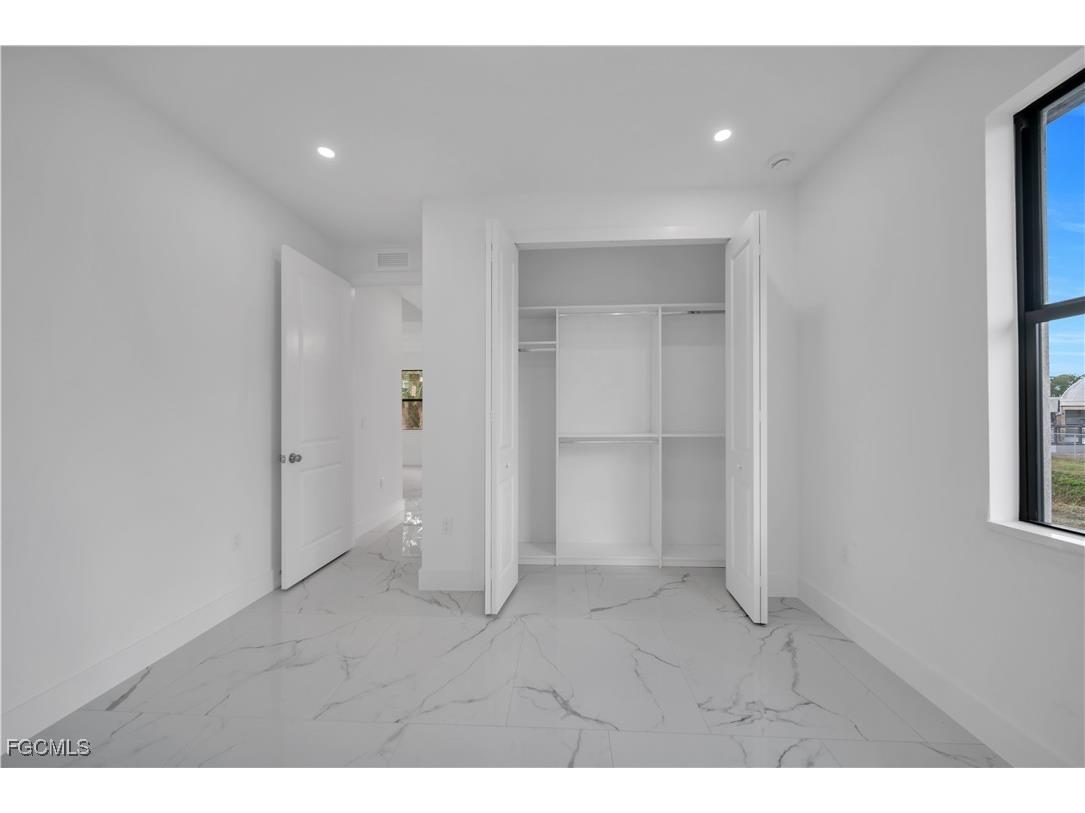 3211 58th Street W Lehigh Acres FL 33971 2025024714 image20