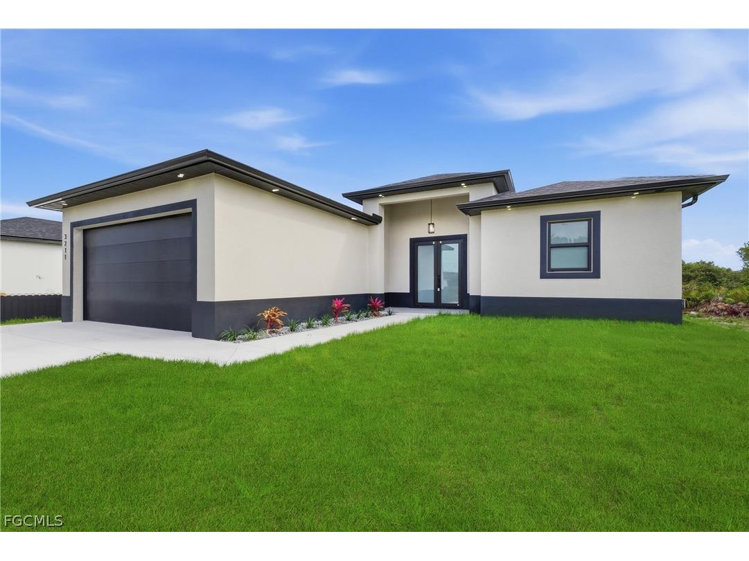 3211 6th Street SW Lehigh Acres FL 33976 2026013352 image1