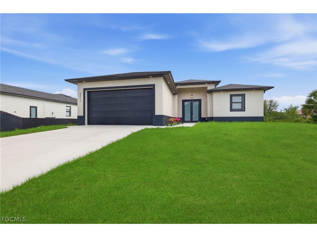3211 6th Street SW Lehigh Acres FL 33976 2026013352 image2