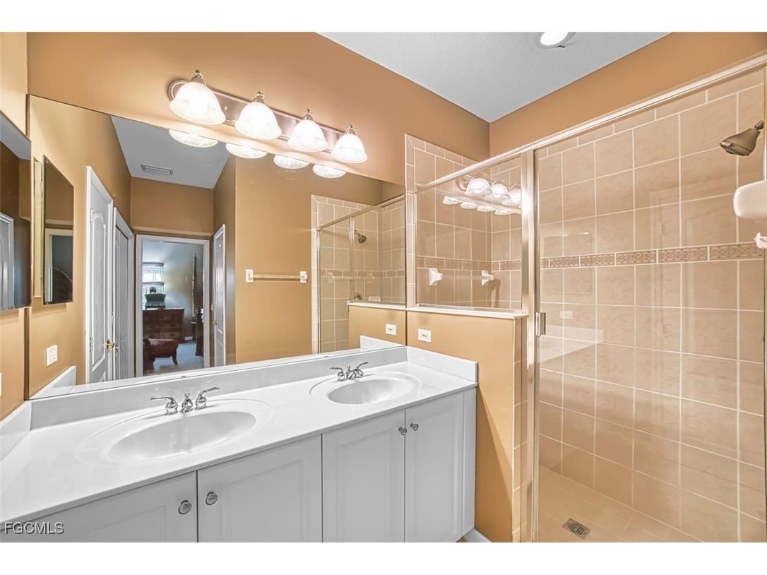 3211 Cottonwood Bend #705 Fort Myers FL 33905 2026001669 image20