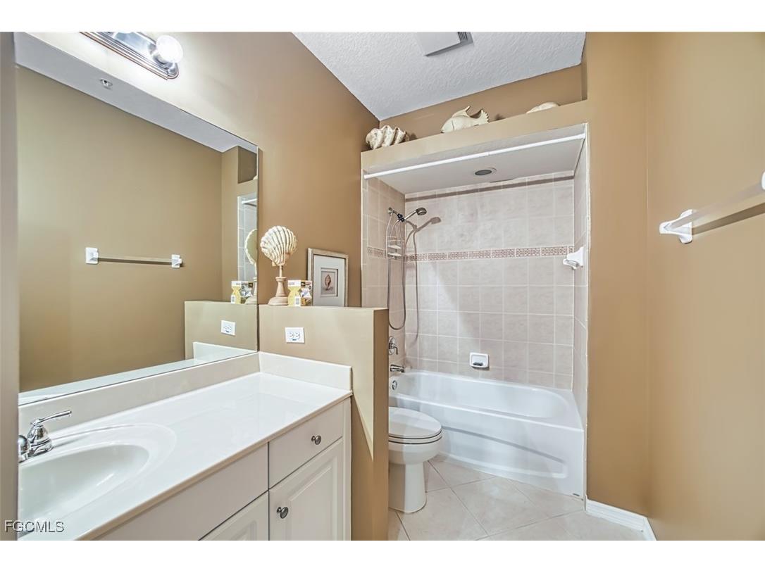 3211 Cottonwood Bend #705 Fort Myers FL 33905 2026001669 image25