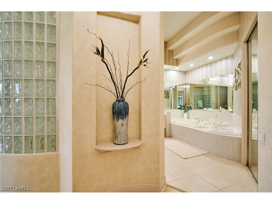 3211 Lancaster Drive #3 Naples FL 34105 226009479 image26