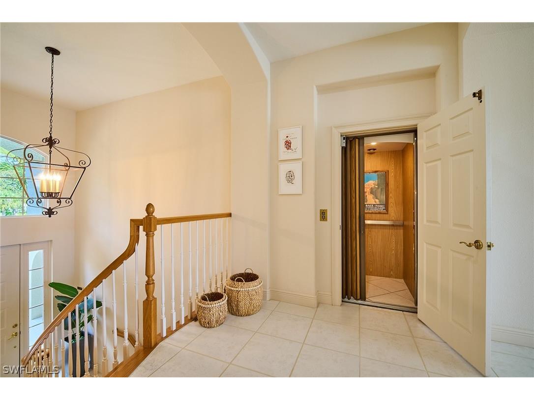 3211 Lancaster Drive #3 Naples FL 34105 226009479 image6