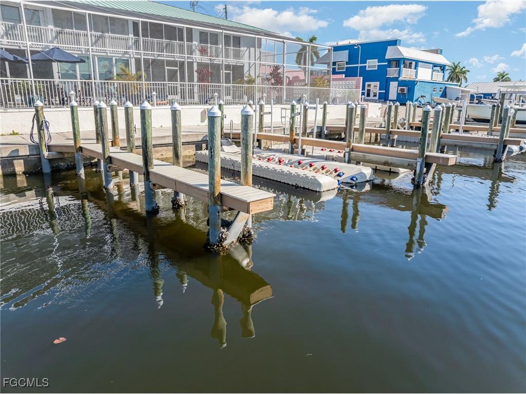 3211 Stringfellow Road #104 Saint James City FL 33956 2025022556 image25