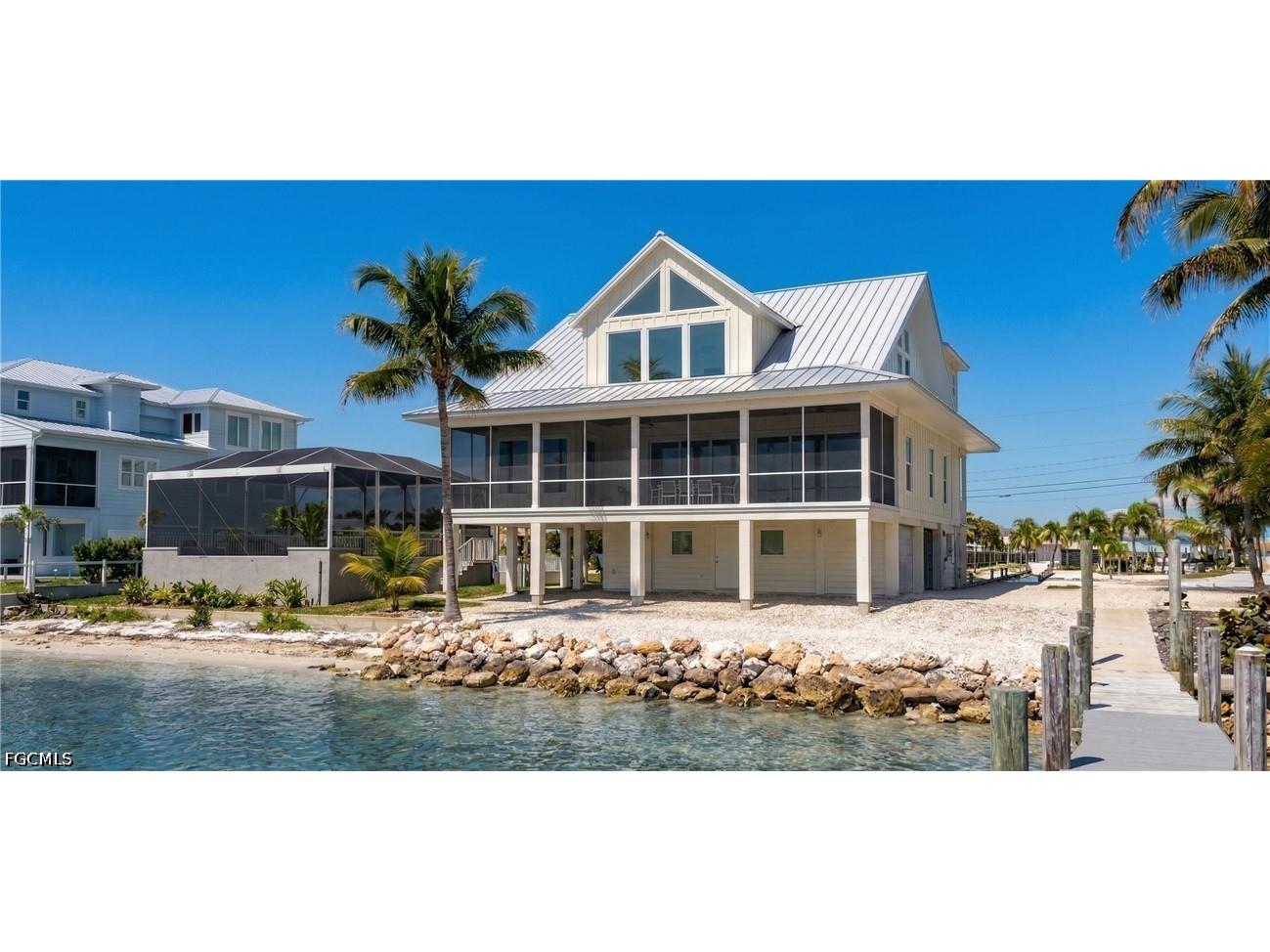 3211 Vacation Lane Saint James City FL 33956 2026011091 image3
