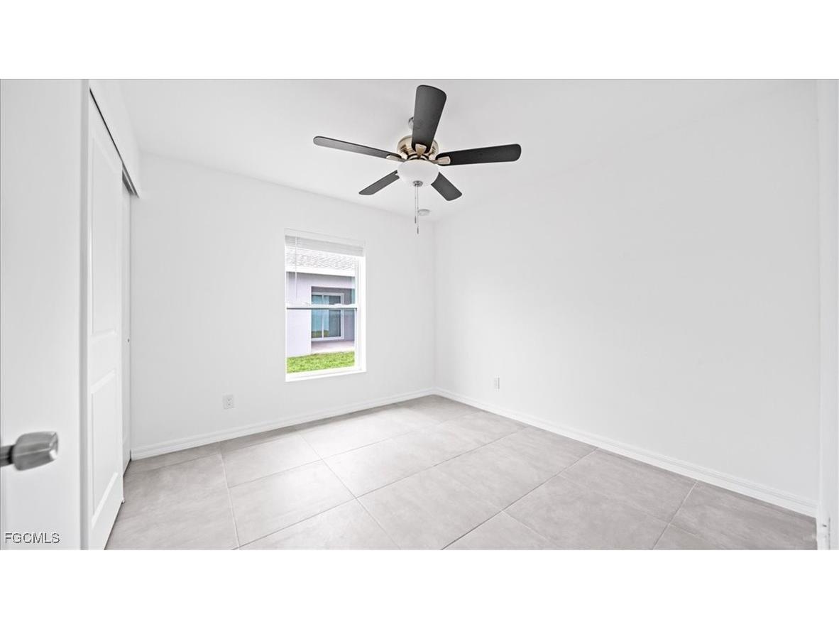 3212 Jeffcott Street Fort Myers FL 33916 2025019364 image8