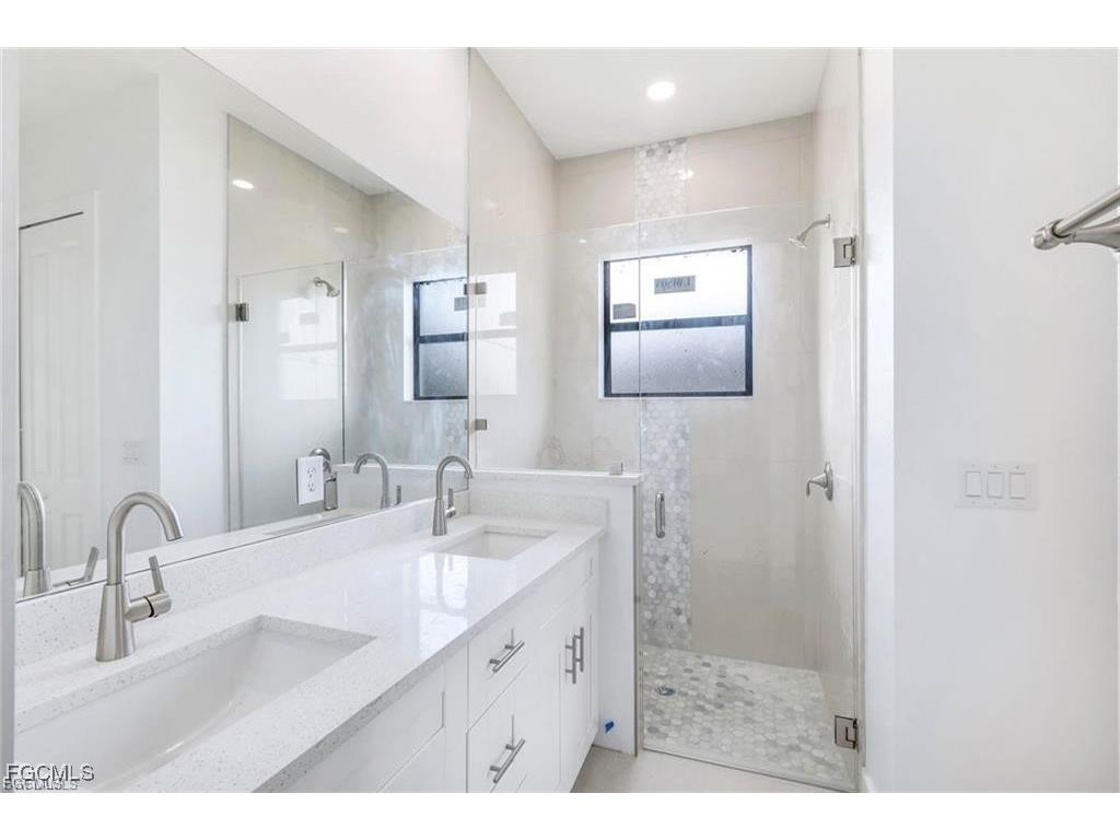 3212 Vera Court Lehigh Acres FL 33976 2025024852 image12