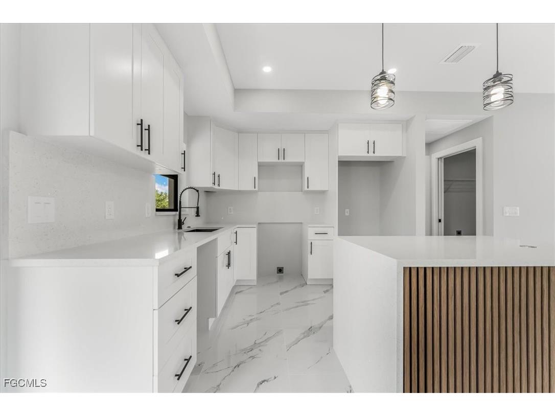 3213 24th Street SW Lehigh Acres FL 33976 2026000900 image14