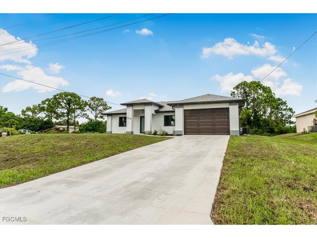 3213 24th Street SW Lehigh Acres FL 33976 2026000900 image2