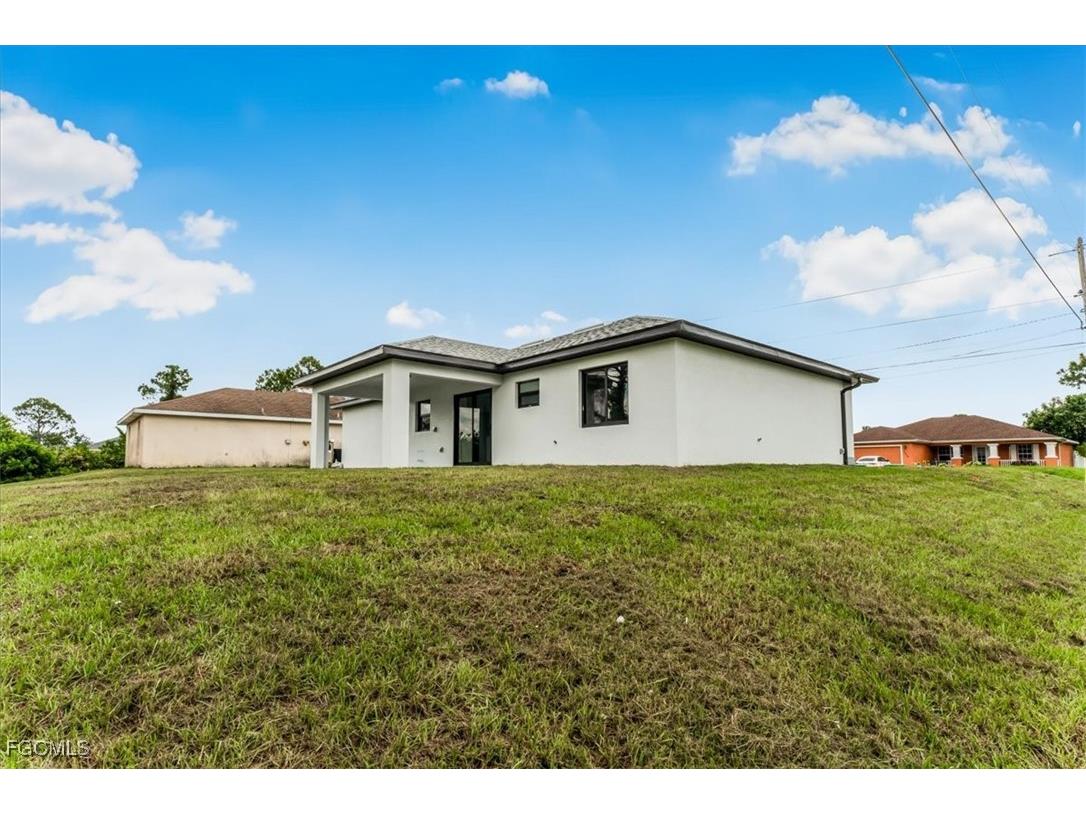3213 24th Street SW Lehigh Acres FL 33976 2026000900 image21