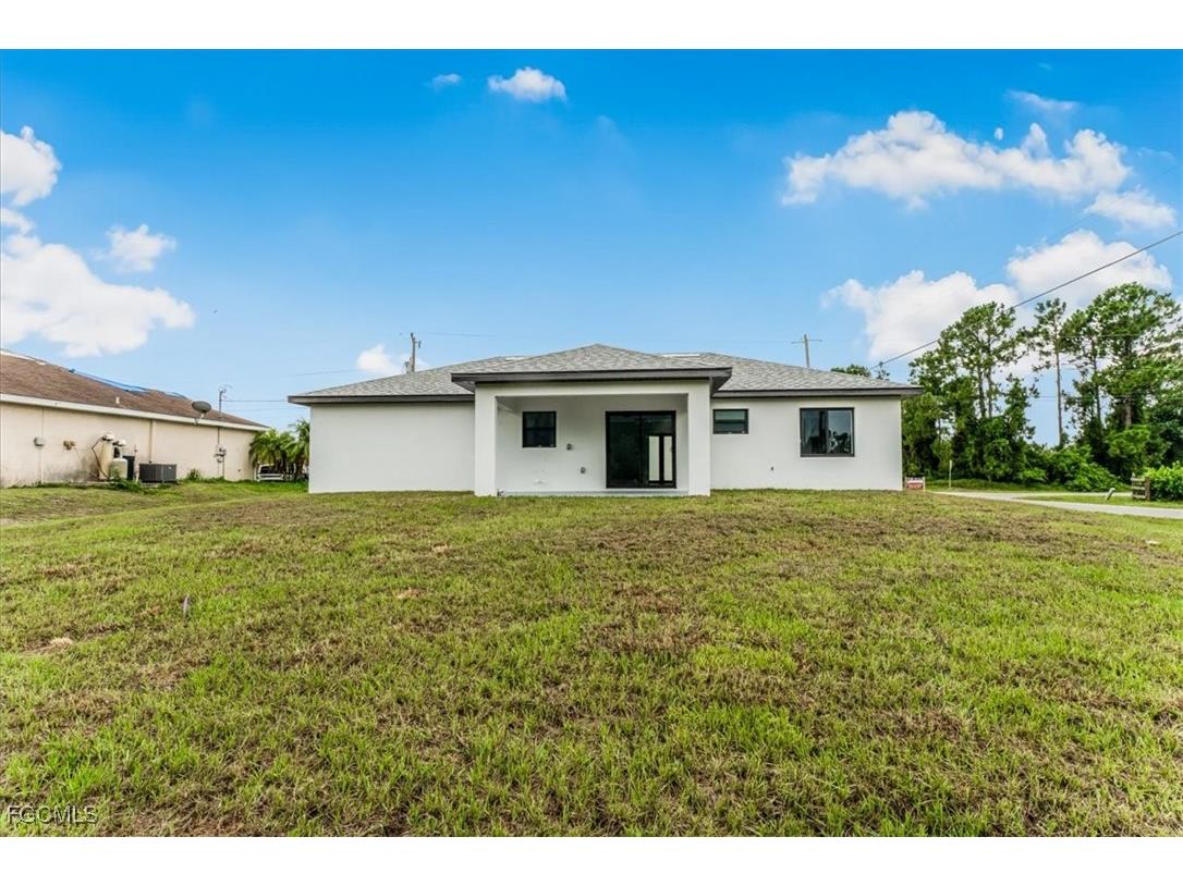 3213 24th Street SW Lehigh Acres FL 33976 2026000900 image7