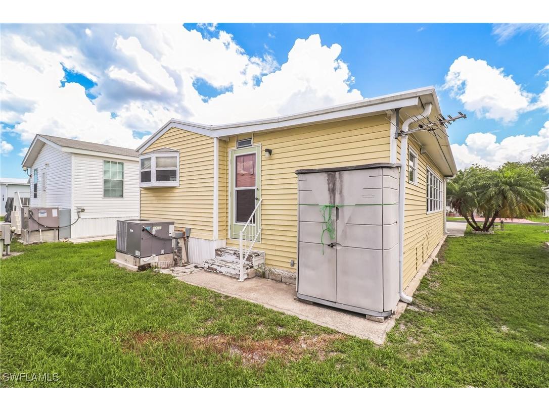 3213 Debbie Lane Bonita Springs FL 34134 225058419 image35