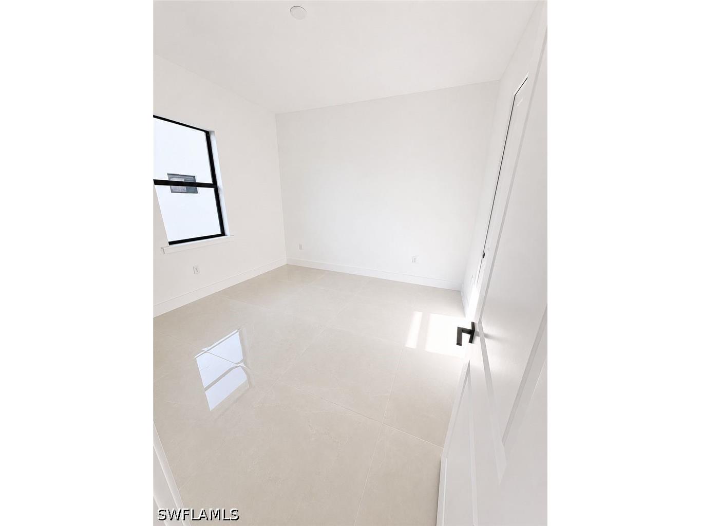 3214 Andrews Avenue Naples FL 34112 226005798 image11