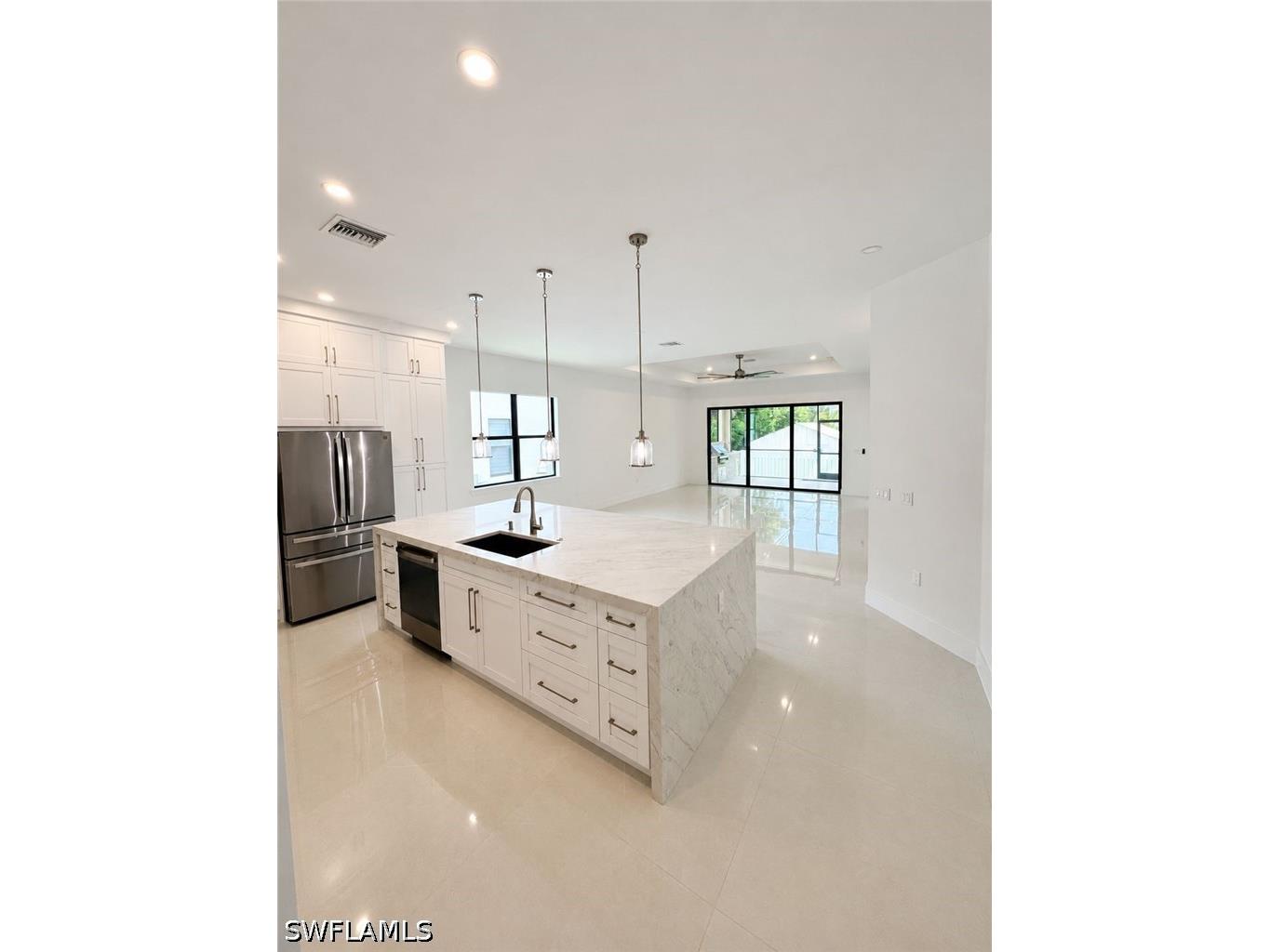 3214 Andrews Avenue Naples FL 34112 226005798 image2