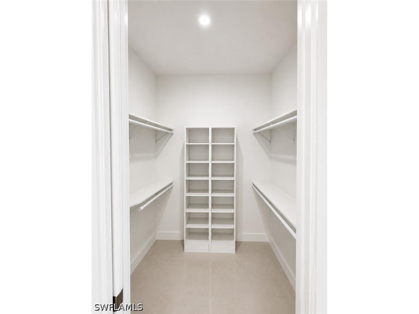 3214 Andrews Avenue Naples FL 34112 226005798 image7