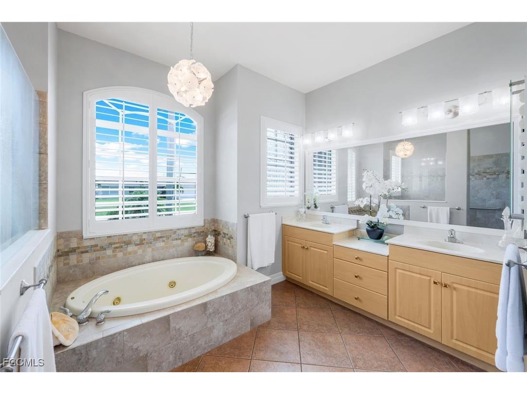 3214 SW 11th Place Cape Coral FL 33914 2025000701 image24