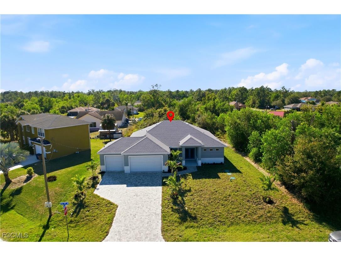 3215 26th Street W Lehigh Acres FL 33971 2025017951 image1