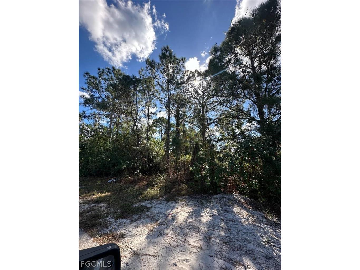 3215 70th Street W Lehigh Acres FL 33971 2026013322 image1