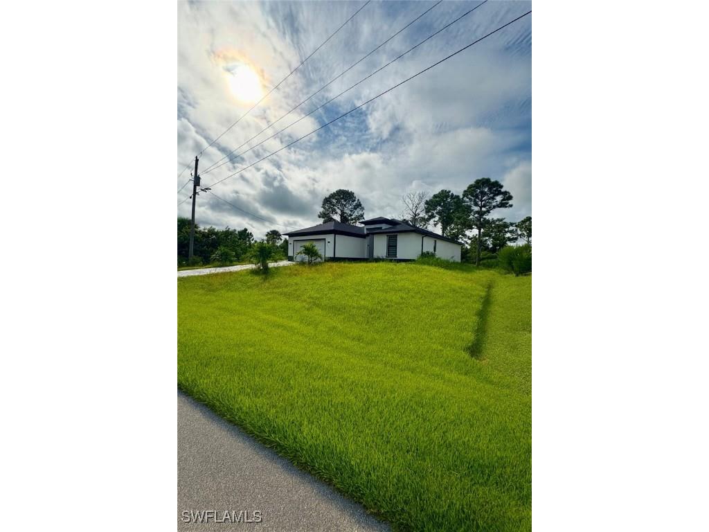 3215 75th Street W Lehigh Acres FL 33971 225071898 image1