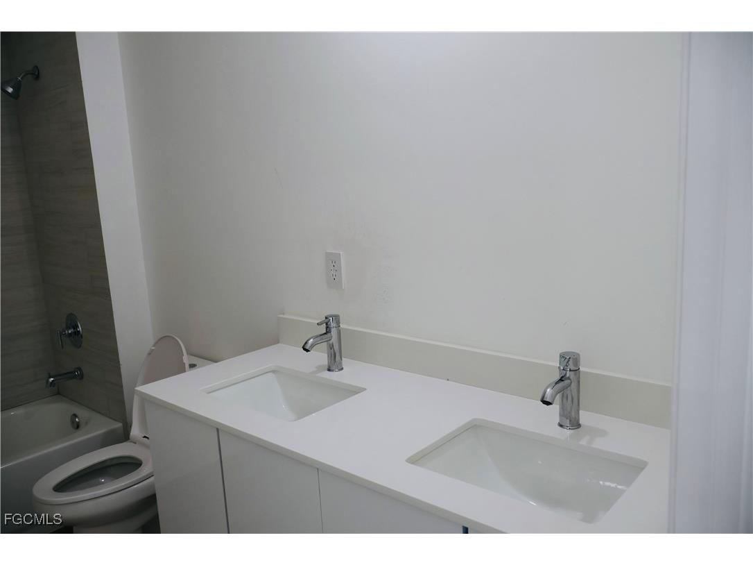 3215 8th Street SW Lehigh Acres FL 33976 2026000359 image16