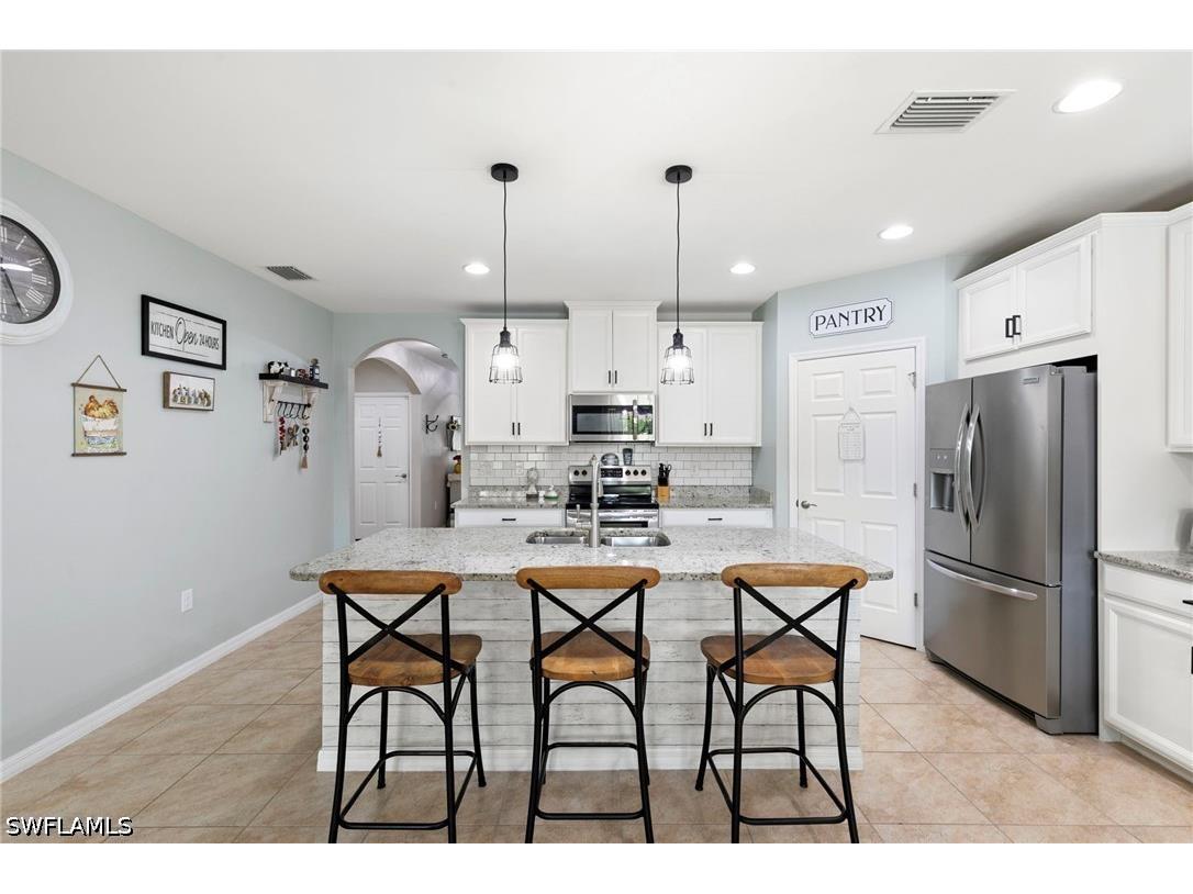 3215 Birchin Lane Fort Myers FL 33916 226018772 image4