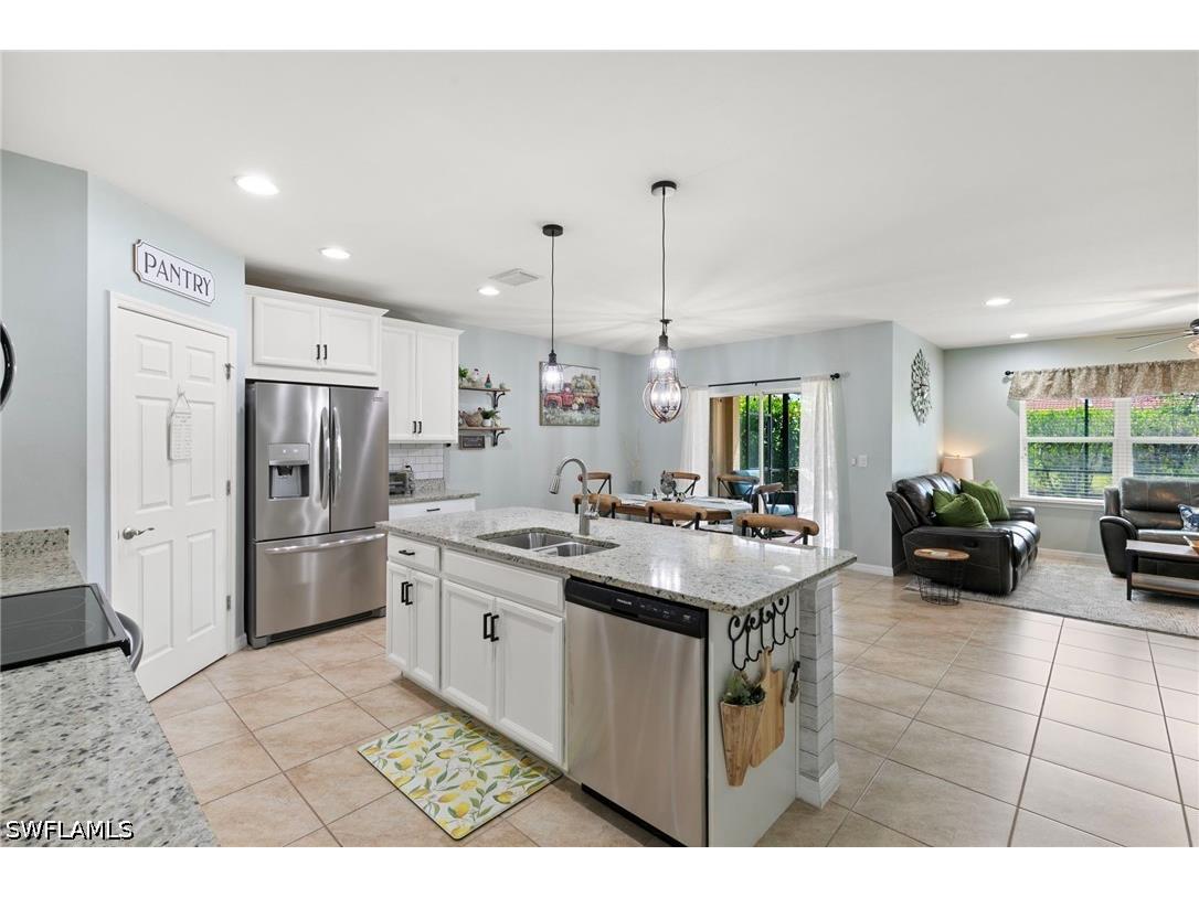 3215 Birchin Lane Fort Myers FL 33916 226018772 image6