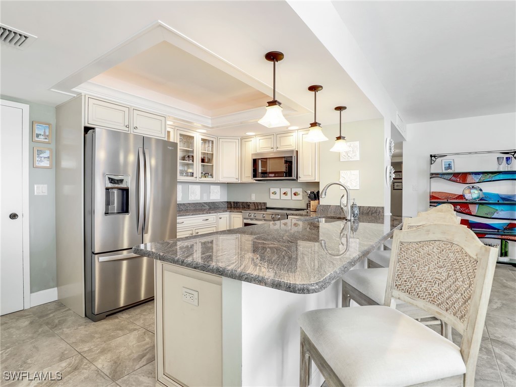 3215 Gulf Shore Boulevard N #504N Naples FL 34103 225069395 image6