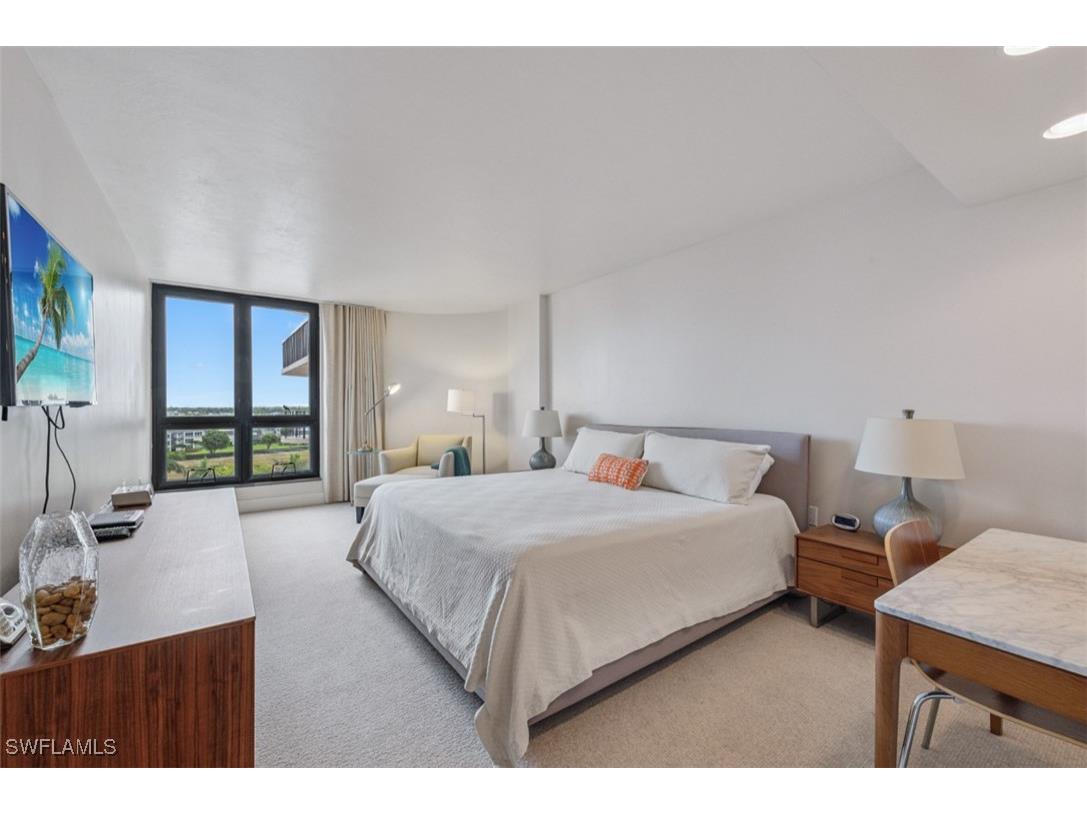  Naples FL 34103 225061957 image11